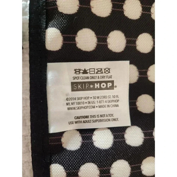 NWOT Skip Hop Pronto Baby Changing Station & Diaper Clutch - Polka Dot - Picture 13 of 16